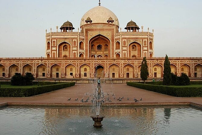 Best-Selling Private Taj Mahal & Agra Fort Day Trip from Delhi - Lunch at a premium hotel