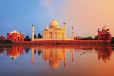 Day Trip to The Taj Mahal, Agra with Mathura & Vrindavan from Delhi