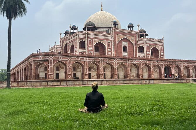 Delhi 360° : Covering all the aspects of Delhi with Female Guide - Key points to know before booking
