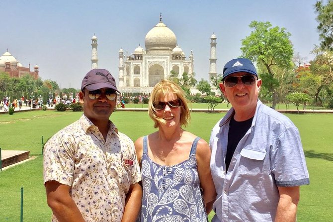 Delhi Agra and Taj Mahal Private Day Trip by Car with Lunch - Two hours at the Taj Mahal