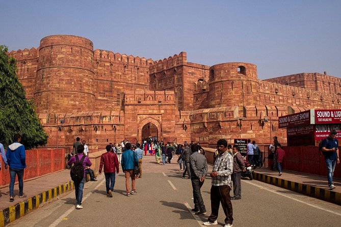 Delhi Agra Day Tour By Gatimaan Express - Why the Gatimaan Express makes this day possible