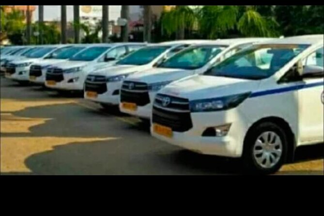 Delhi Airport Private Transfer to or from New Delhi and NCR - The ride to New Delhi, Gurgaon, Noida, or Ghaziabad