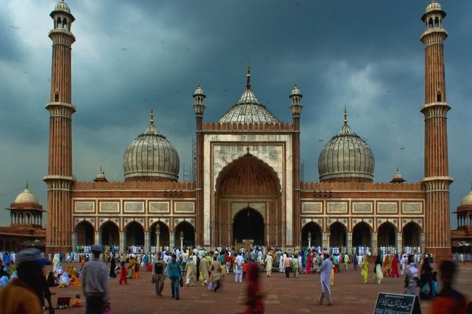 Delhi All Inclusive Half day City Tour With Guide - Qutub Minar gives you the biggest monument visit