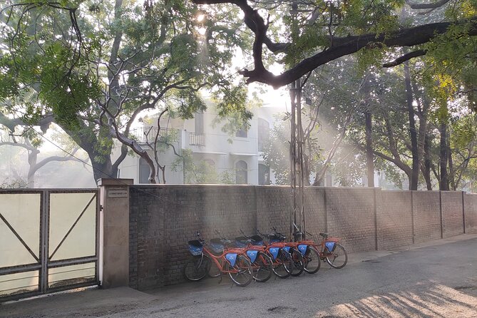 Delhi By Cycle & Old Delhi - Starting in Daryaganj at 6:30 a.m.