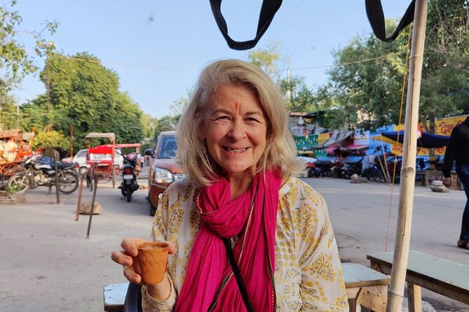 Delhi By Dawn:Secret morning Delhi Tour + Breakfast all inclusive - Civil Lines and the city’s student stories