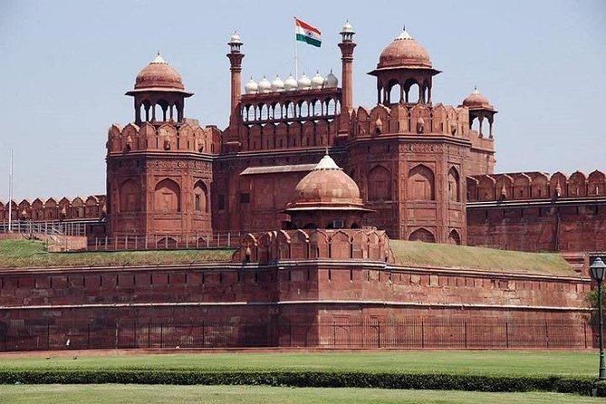 Delhi City Sightseeing Tour In a Private Car With Safe & Reliable Driver - Why this Delhi tour works for a first visit