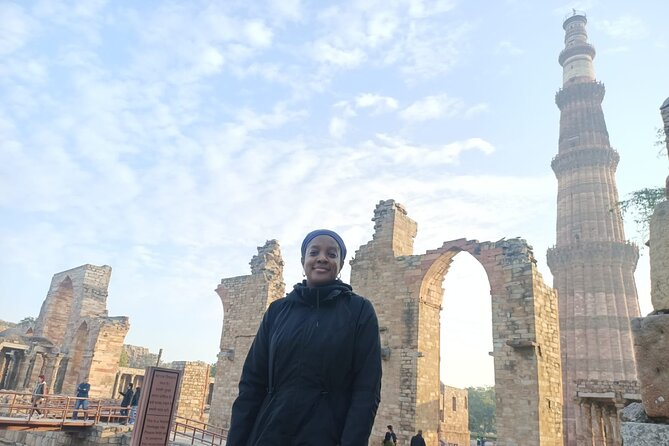 Delhi City Tour: Old Delhi, Markets, Monuments & Street Food Walk - Starting at the Red Fort and Jama Masjid