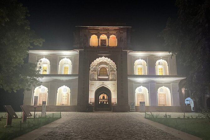 Delhi: Evening City Tour Of Delhi All Inclusive - A compact evening route through New Delhi