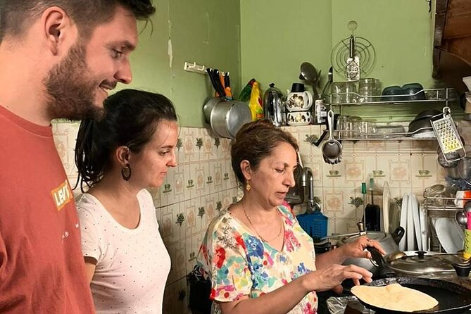 Delhi Kabul Cooking Class - Cooking Indian and Afghan dishes side by side