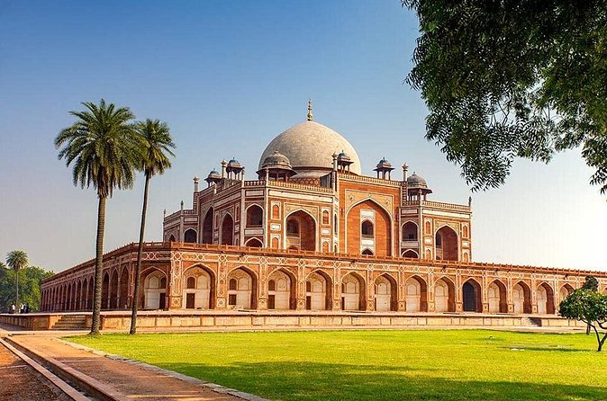 Delhi Local city Tour with Car and Guide - What the private car changes