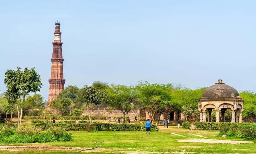 Delhi: Mehrauli Archaeological Park Tour with Hotel Pickup - The private pickup from Delhi