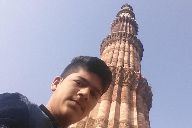 Delhi: Old and New Delhi Private Full or Half Day City Tour - Jama Masjid and the Red Fort