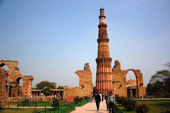 Delhi Private Full-Day CityTour - Lotus Temple: a modern place for quiet