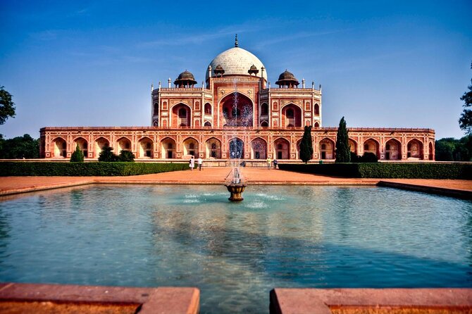 Delhi: Private Half-Day Tour of New Delhi & Old Delhi - Key points to know before booking