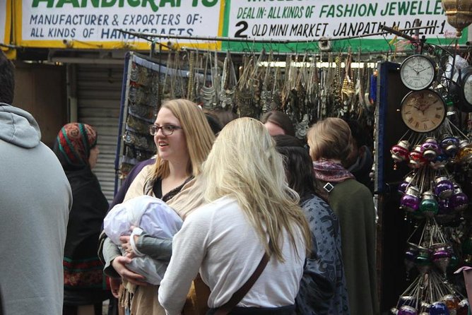 Delhi Private Shopping Tour with transfers - Shopping for weddings, gifts, and real Indian goods