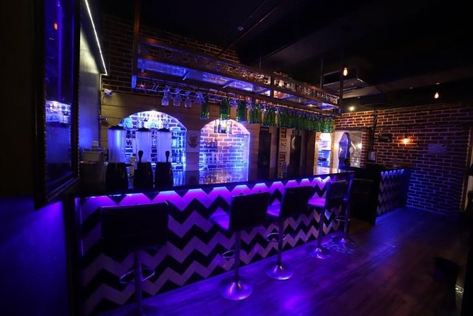 Delhi: Pub Crawl (3 Hours Guided Bar Hopping Tour) - The final stop at Odeon Social