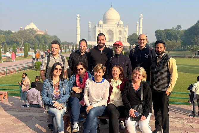 Delhi: Taj Mahal & Agra Day Tour by Superfast Train All Inclusive - The Taj Mahal, three hours with the main attraction