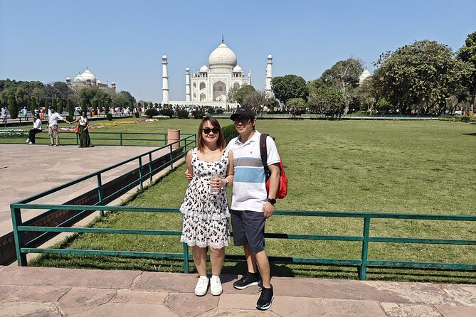 Delhi: Taj Mahal Agra Fort & Baby Taj Tour by Car with Fast Entry - Agra Fort gives the day its historical weight
