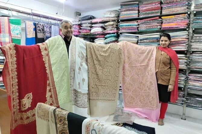 Delhi Textile & Handicraft Tour: Artisan Workshops Experience - Why this Delhi craft day works