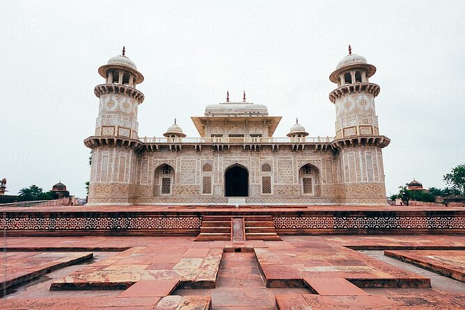 Delhi to Agra Private Day Trip with Sunrise Taj Mahal & Agra Fort - Entering the Taj Mahal before the crowds