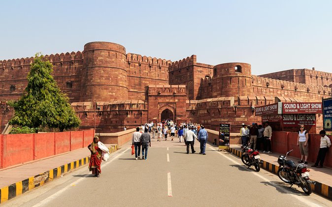 Delhi to Agra Taj Mahal Private Day Trip by Superfast Train - Lunch and the Baby Taj