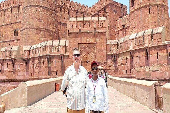 Early Morning Taj Mahal Sunrise Tour From Delhi - Entering the Taj Mahal with an English-speaking guide