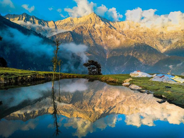 Essence of magnificent India and Nepal - What the $580 price really covers