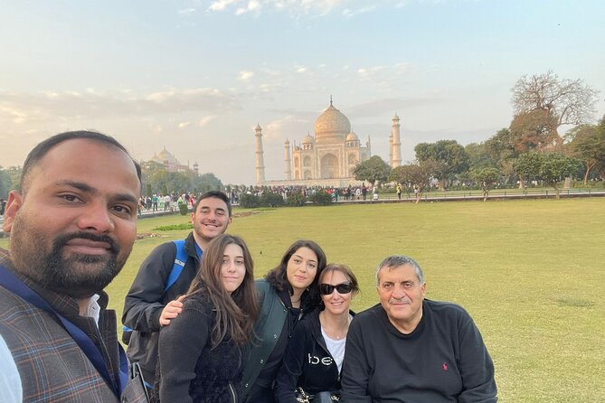 Five days Golden Triangle India Tour From Delhi - Day 2: The road to Agra and a quieter Mughal afternoon
