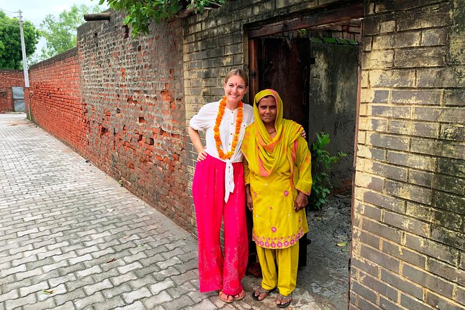 Food Tour With Cooking Class in Local Village from Delhi - Breakfast at a Punjabi dhaba