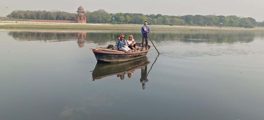 From Delhi: 2-Days Agra Jaipur Private Tour - The Agra to Jaipur drive and overnight stay