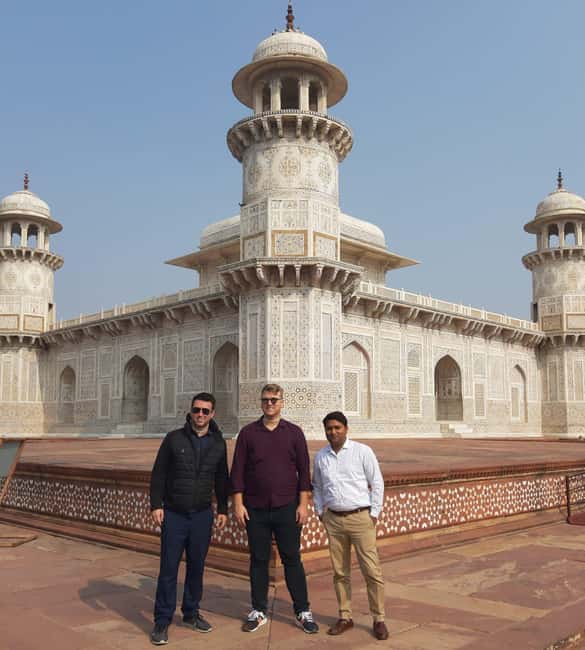 From Delhi: 2 Days Taj Mahal & Agra Tour With Fatehpur Sikri - Fatehpur Sikri, the abandoned Mughal capital