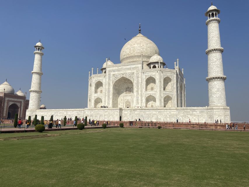 From Delhi: 2 Days Taj Mahal & Agra Tour With Fatehpur Sikri - Guides, language, and how much control you have