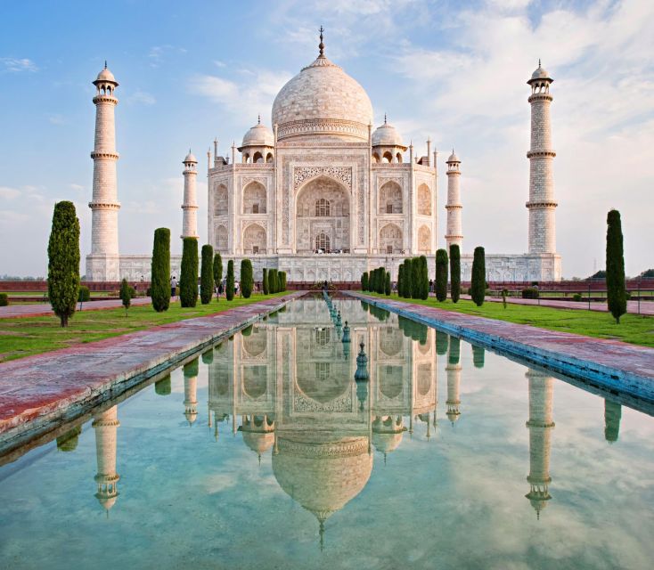 From Delhi: All-Inclusive Taj Mahal Day Tour with transfers - Key points to know before booking