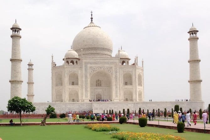 From Delhi : All Inclusive Taj Mahal Tour by Gatimaan Express - What the $19.12 price really means