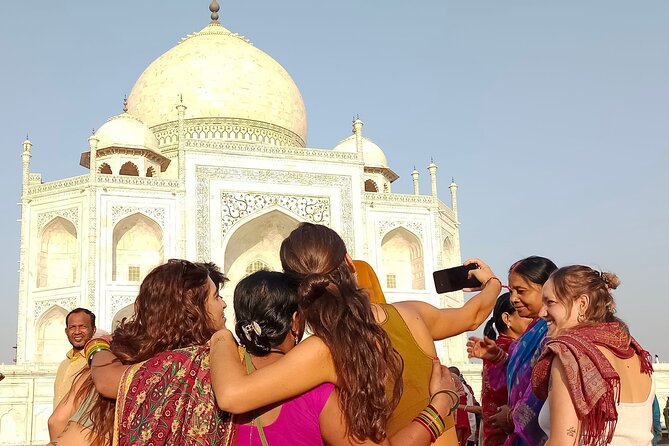 From Delhi: Private Taj Mahal Photoshoot in Indian Ethnic Attire - Is $84 a fair price?