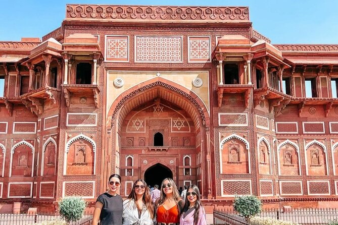 From Delhi: Same Day Taj Mahal, Agra Tour By Car with Option - Who will get the most from this day trip