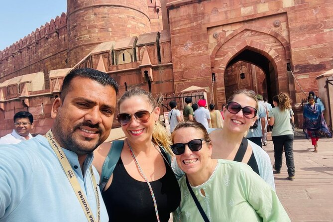 From Delhi: Same Day Taj Mahal Tour By Car - A private car from Delhi, and why the timing needs checking