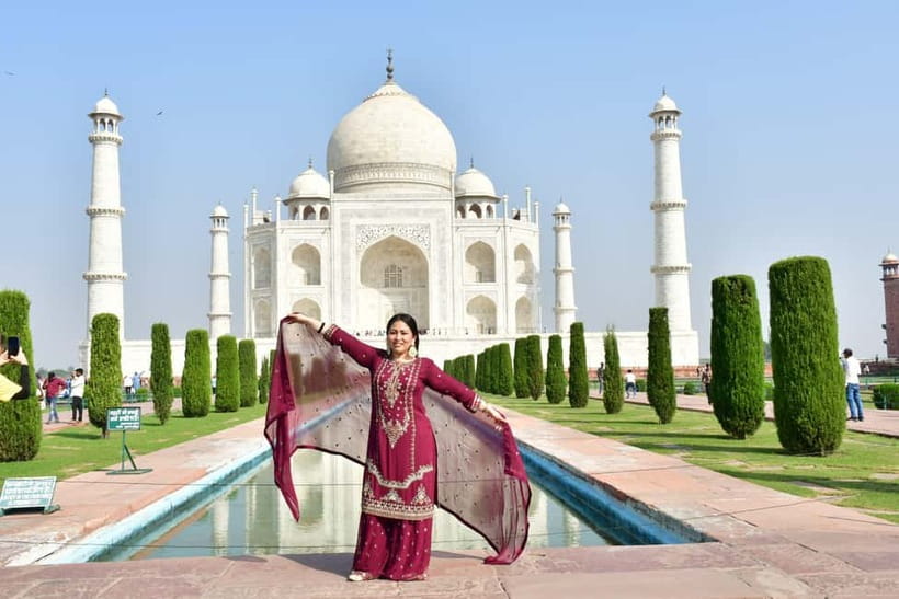 From Delhi: Same Day Taj Mahal Trip By India's Fastest Train - Who should book this Agra day trip?