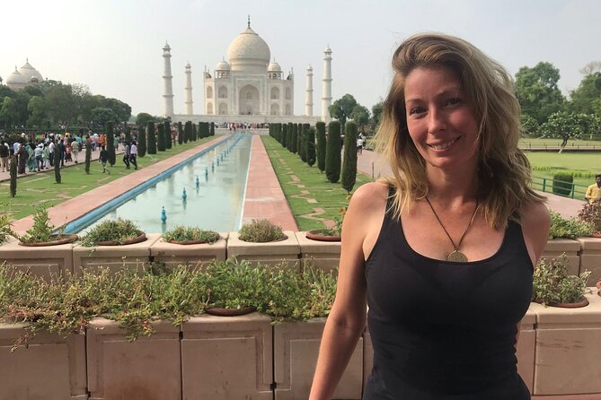 From Delhi: Skip-The-Line, Taj Mahal Day Tour With Entrance Fee - The Taj Mahal comes first