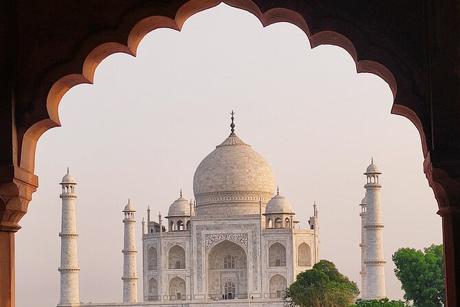 From Delhi: Skip-The-Line, Taj Mahal Day Tour With Entrance Fee - Drivers make a big difference on this route