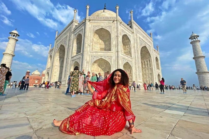 From Delhi: Sunrise Taj Mahal, Agra Fort & Baby Taj Day Tour - Sunrise inside the Taj Mahal complex