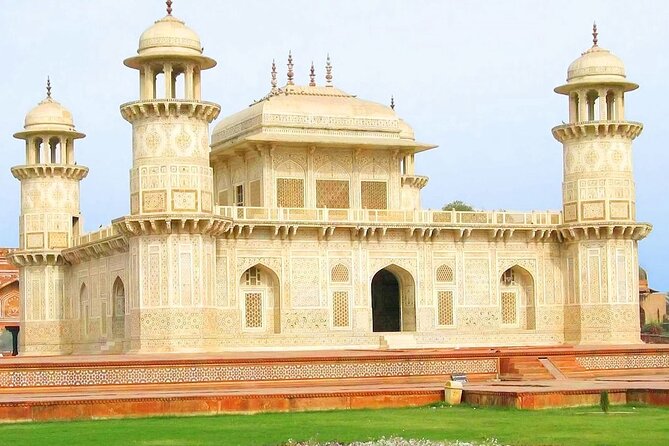 From Delhi : Sunrise Taj Mahal & Agra Fort Day Tour by Car. - Why the 2:30 AM departure is worth considering