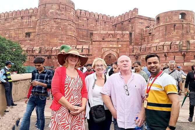 From Delhi : Sunrise Taj Mahal & Agra Fort Day Tour by Car. - Agra Fort puts the Taj in context