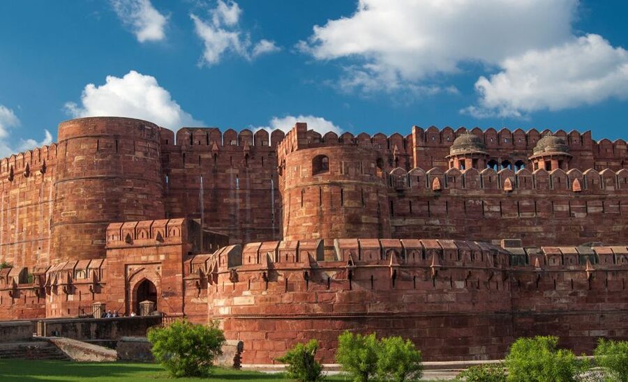 From Delhi: Taj Mahal & Agra City Tour By Gatiman Train - Who will enjoy this one-day Agra plan