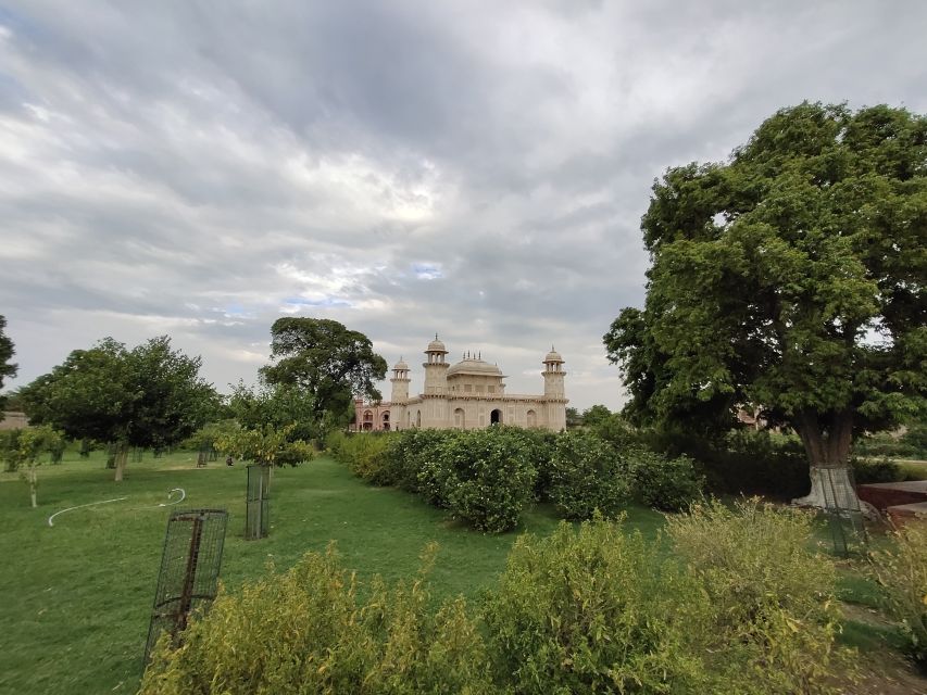 From Delhi: Taj Mahal, Agra Fort, and Baby Taj Private Tour - Baby Taj and the details you might otherwise miss