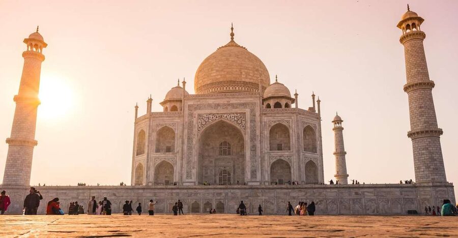 From Delhi: Taj Mahal & Agra Fort Day Trip by Express Train - Breakfast after the Taj Mahal