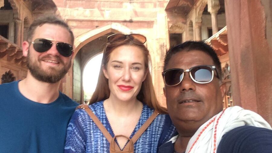 From Delhi: Taj Mahal & Agra Fort Day Trip by Express Train - Agra Fort explains the Mughal story