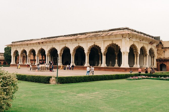 From Delhi : Taj Mahal & Agra Fort Tour by Luxury Express Train - Baby Taj: a quieter 30-minute stop