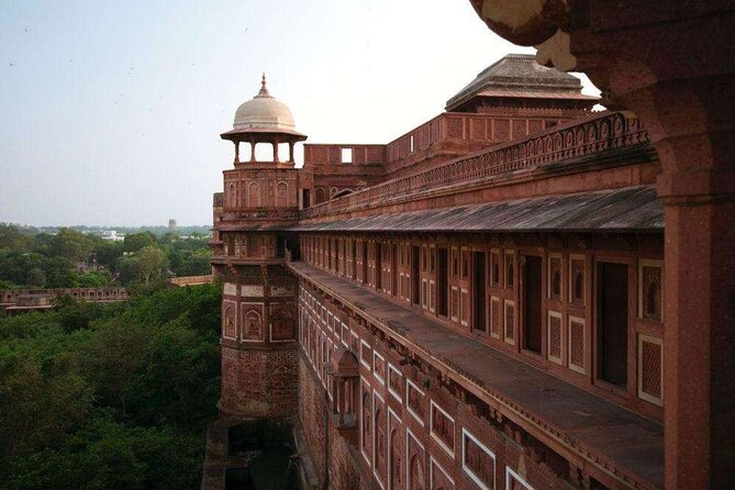 From Delhi : Taj Mahal & Agra Fort Tour by Luxury Express Train - What the private car changes