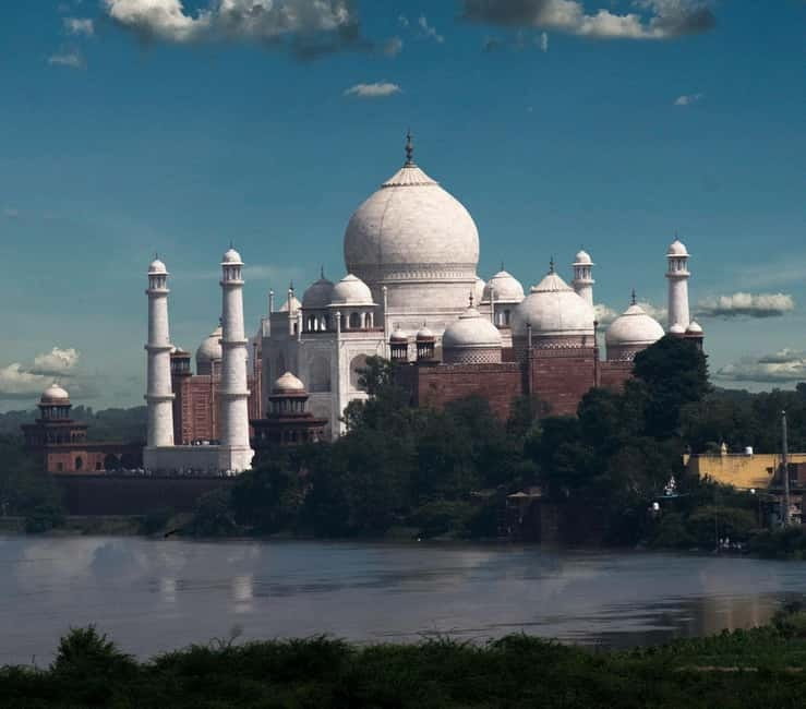 From Delhi: Taj Mahal, Agra & Mathura Tour by Car - Key points to know before booking